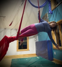 Adult mixed level Fabric, Lyra and trapeze 
